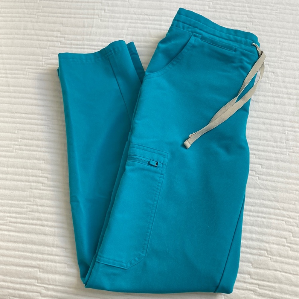 Figs Teal Cargo Scrub Pants